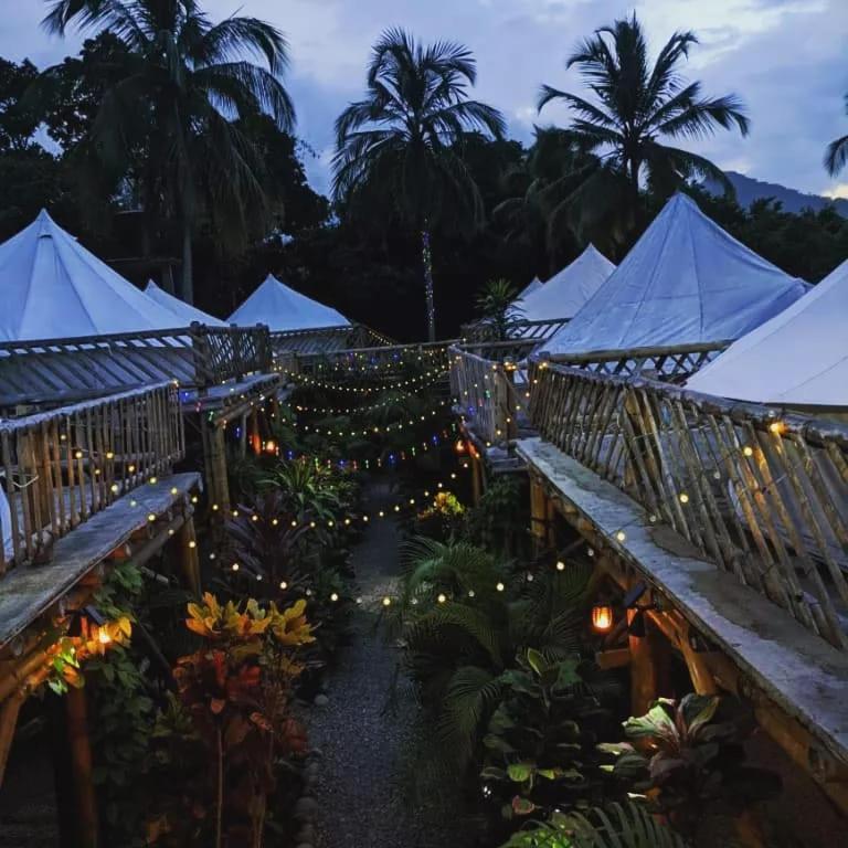 Glamping Due Amici Hotel Palomino Kültér fotó