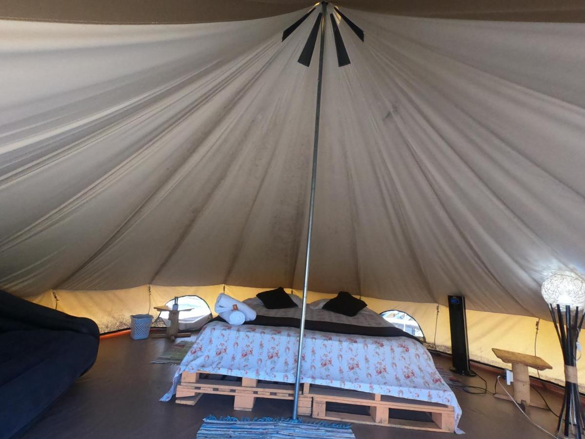 Glamping Due Amici Hotel Palomino Kültér fotó