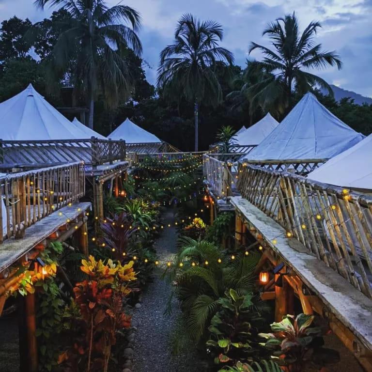 Glamping Due Amici Hotel Palomino Kültér fotó