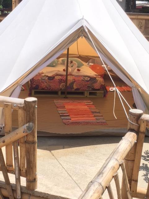 Glamping Due Amici Hotel Palomino Kültér fotó