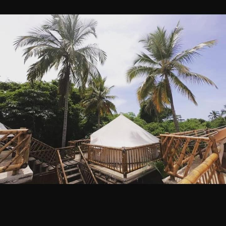 Glamping Due Amici Hotel Palomino Kültér fotó