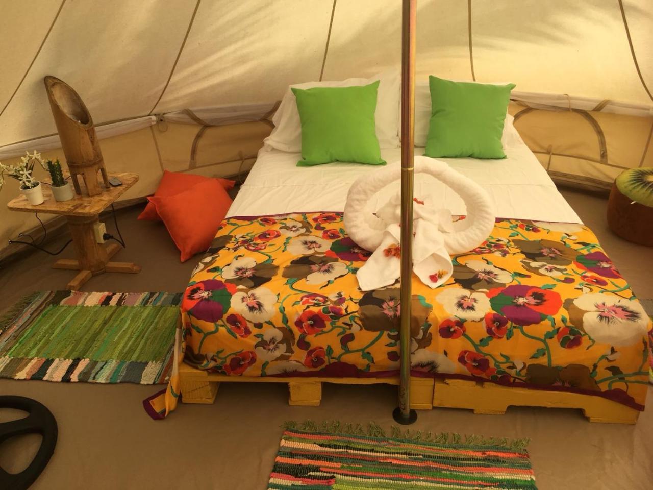 Glamping Due Amici Hotel Palomino Kültér fotó